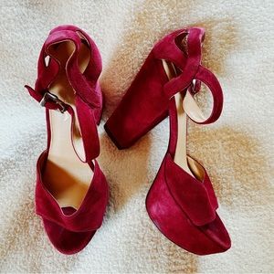 Via Spiga Vinata platform sandal in burgundy suede EUC